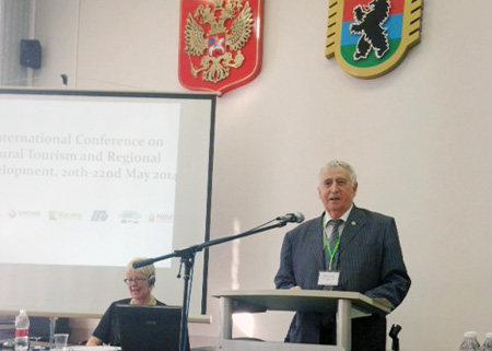 Ректор РМАТ Е.Н. Трофимов на конференции в Карелии, 2014